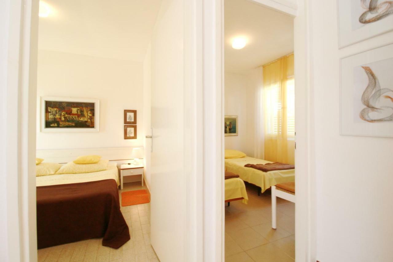 Apartment Dada Петркане Екстериор снимка