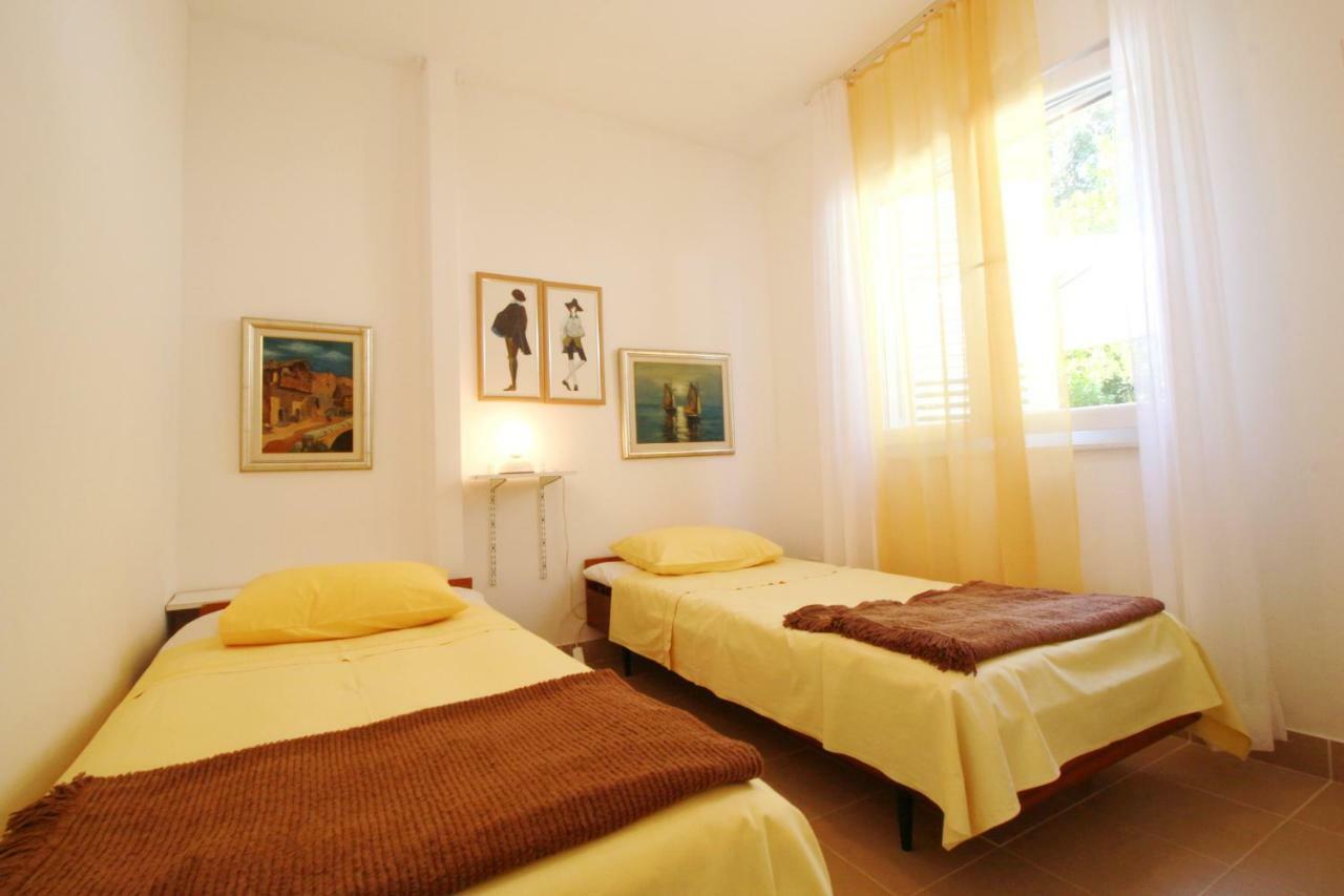 Apartment Dada Петркане Екстериор снимка